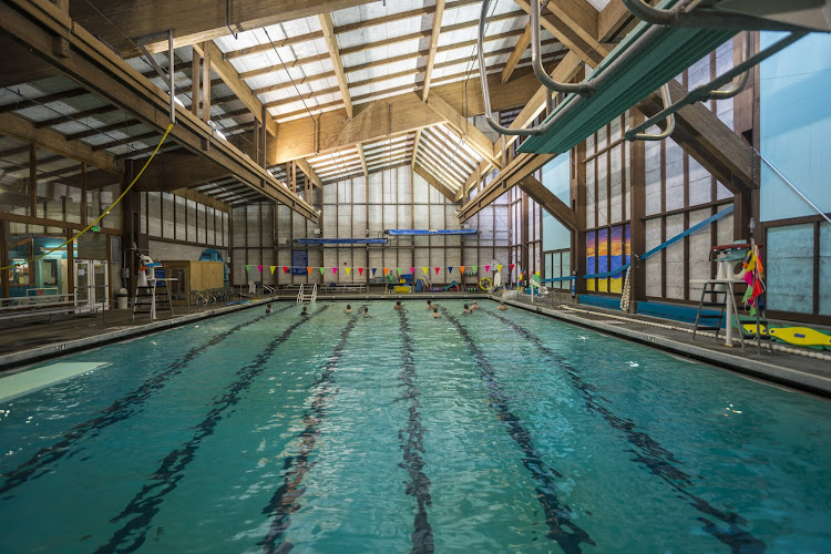 Member Meadowbrook Pool in Seattle 